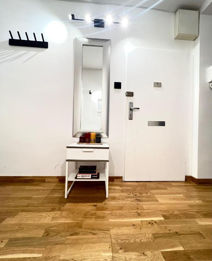 Spacious Apartment With Terrace Vienna Esterno foto