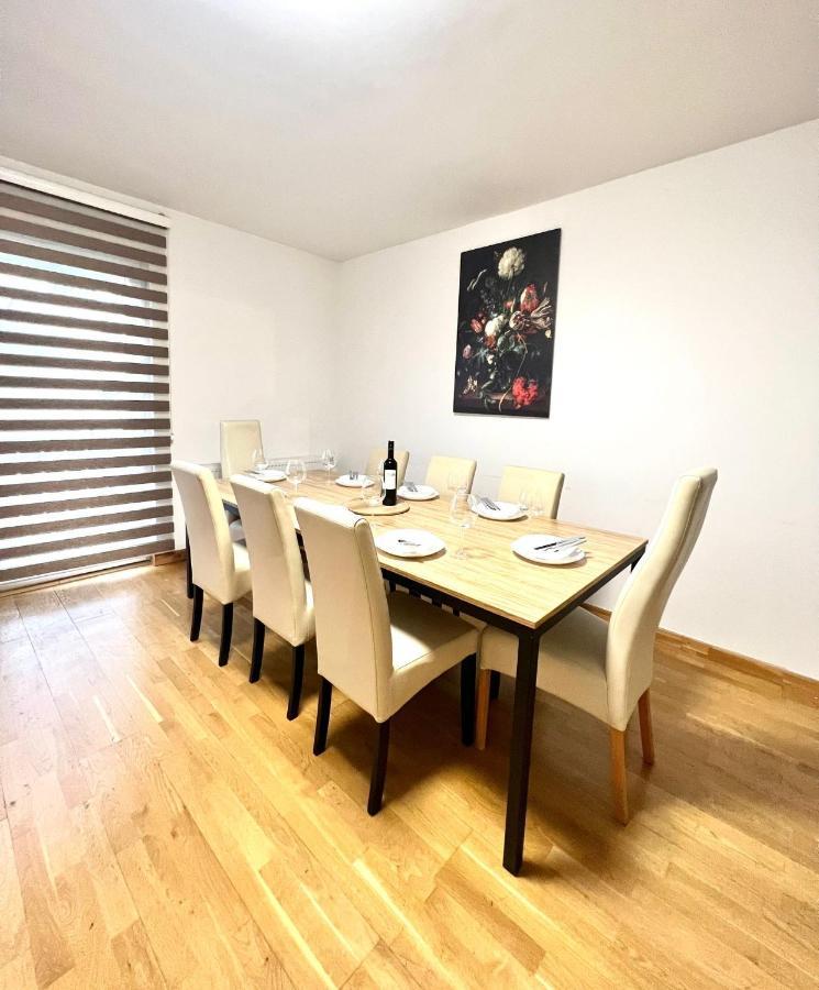 Spacious Apartment With Terrace Vienna Esterno foto